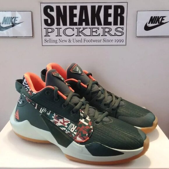 Nike Freak 2 GS Basketball - DD0012 300 - Green / Pistachio - 7Y / Women's: 8.5 - Picture 3 of 9